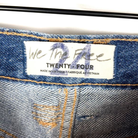 Free People Makai Cutoff Shorts Blue Frayed Denim Distressed We The Free Sz 24 - Picture 9 of 12